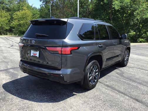 Magnetic Gray Metallic 2023 Toyota Sequoia Platinum