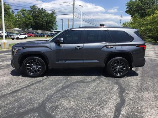 Magnetic Gray Metallic 2023 Toyota Sequoia Platinum