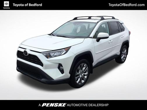 Blizzard Pearl 2021 Toyota RAV4 XLE Premium