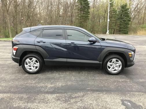 Denim Blue 2025 Hyundai KONA SE