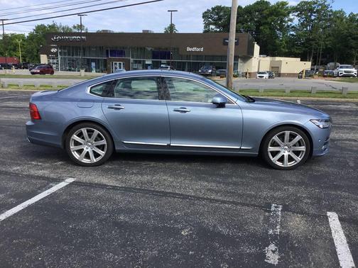Mussel Blue Metallic 2017 Volvo S90 T6 Inscription
