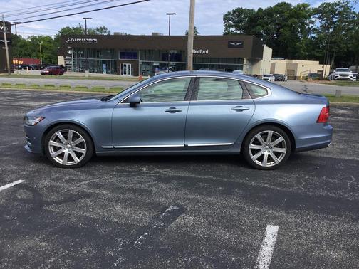 Mussel Blue Metallic 2017 Volvo S90 T6 Inscription