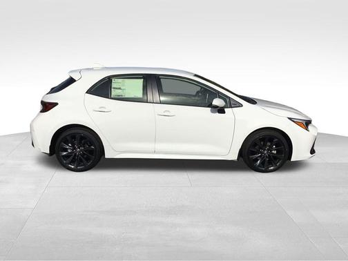 2025 Toyota Corolla XSE