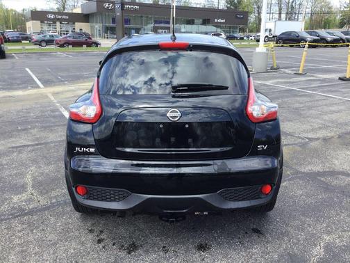 Super Black 2017 Nissan Juke SV