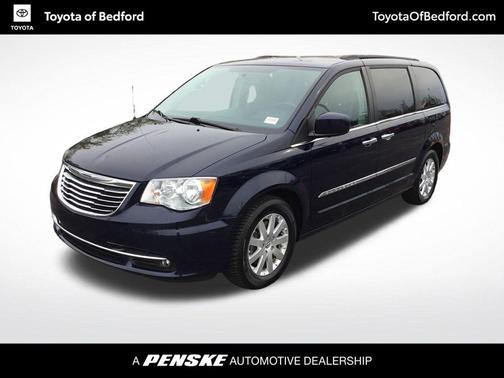 True Blue Pearlcoat 2016 Chrysler Town & Country Touring