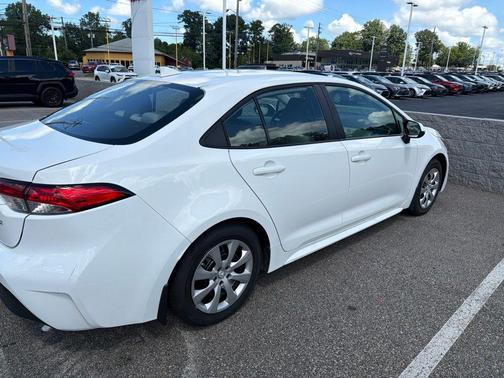Ice Cap 2026 Toyota Corolla LE