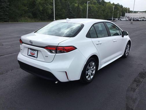 Ice Cap 2026 Toyota Corolla LE
