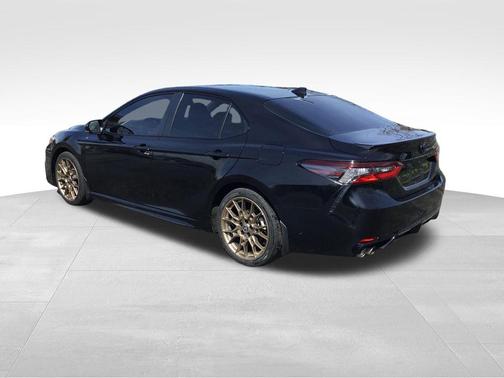 Midnight Black Metallic 2024 Toyota Camry Hybrid SE