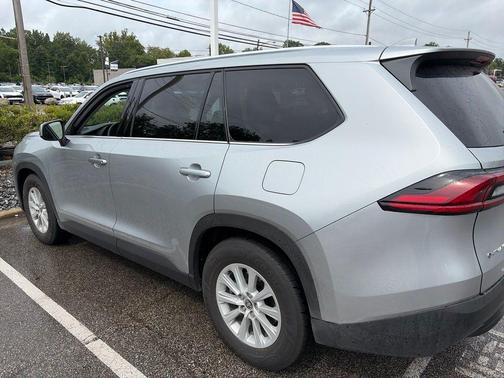 Celestial Silver Metallic 2026 Toyota Grand Highlander Hybrid XLE