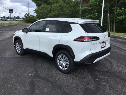 Wind Chill Pearl 2026 Toyota Corolla Cross L
