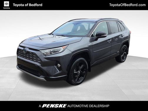 2020 Toyota RAV4 Hybrid SE