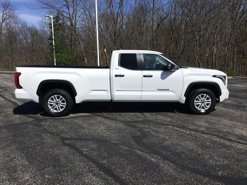 Ice Cap 2024 Toyota Tundra SR5