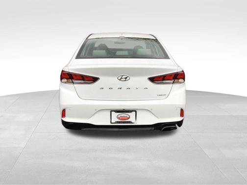 2018 Hyundai SONATA Limited