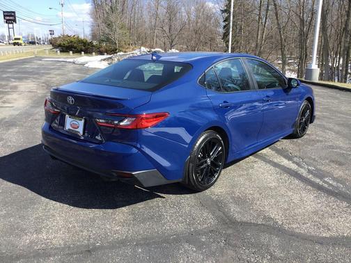 Reservoir Blue 2026 Toyota Camry SE