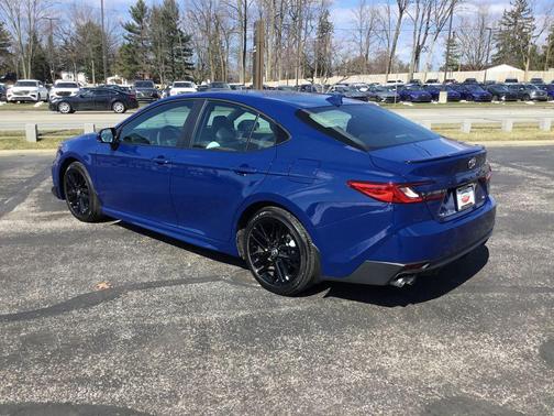 Reservoir Blue 2026 Toyota Camry SE