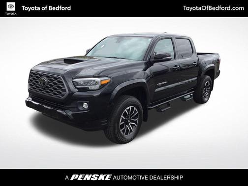 Midnight Black Metallic 2022 Toyota Tacoma TRD Sport
