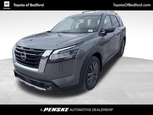 2022 Nissan Pathfinder SL 4WD