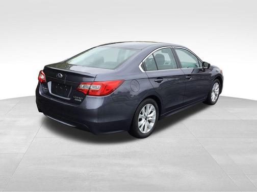 2017 Subaru Legacy Base