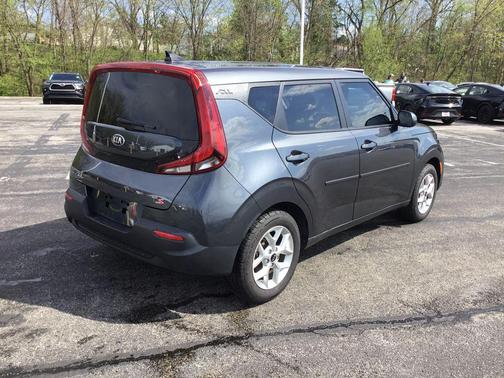 Gravity Grey 2020 Kia Soul S