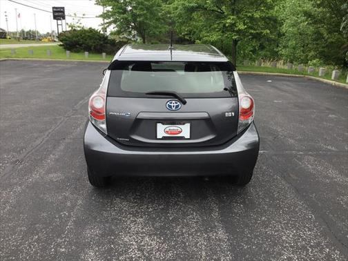 2014 Toyota Prius c Two