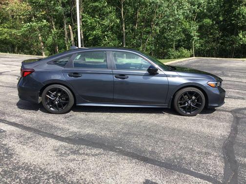 Gray Metallic 2025 Honda Civic Sport