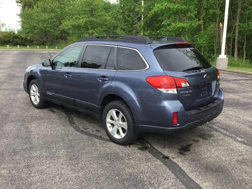 Twilight Blue Metallic 2014 Subaru Outback 2.5i Premium