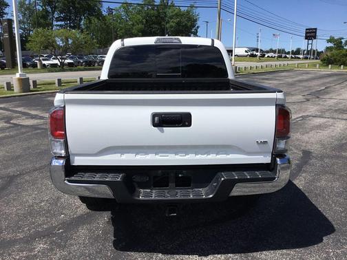Ice Cap 2023 Toyota Tacoma TRD Off Road