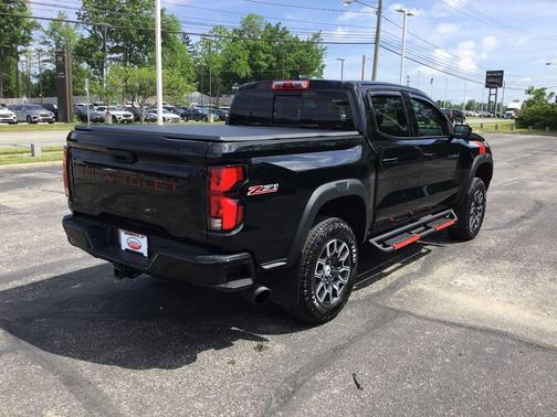 Black 2023 Chevrolet Colorado Z71