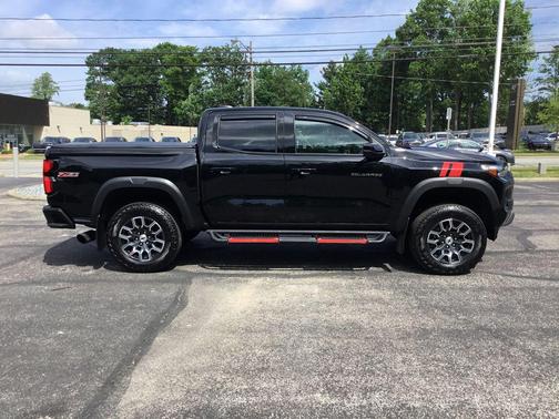 Black 2023 Chevrolet Colorado Z71