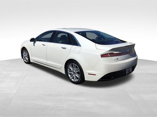 2014 Lincoln MKZ Hybrid Base