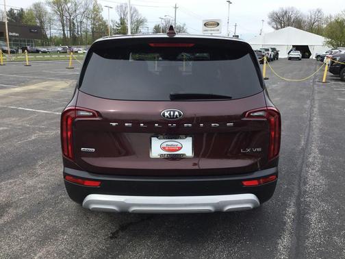 Sangria 2021 Kia Telluride LX