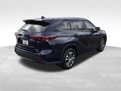 2026 Toyota Highlander Hybrid XLE