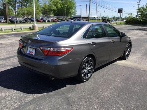 Predawn Gray Mica 2017 Toyota Camry XSE