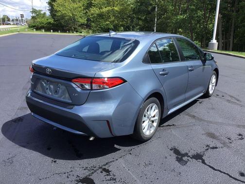 Celestite 2020 Toyota Corolla LE