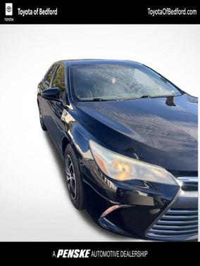Midnight Black Metallic 2016 Toyota Camry LE