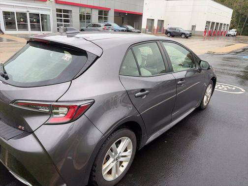 Magnetic Gray Metallic 2021 Toyota Corolla SE