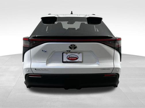 Wind Chill Pearl 2026 Toyota bZ Limited