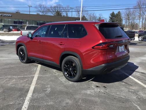 Ruby Flare Pearl 2026 Toyota Grand Highlander Platinum