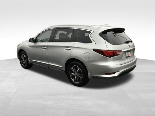 2016 INFINITI QX60 Base