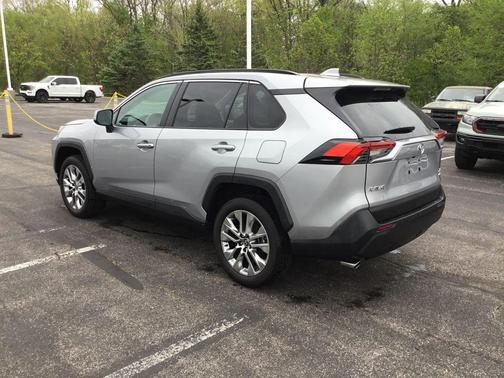 Silver Sky Metallic 2025 Toyota RAV4 XLE Premium