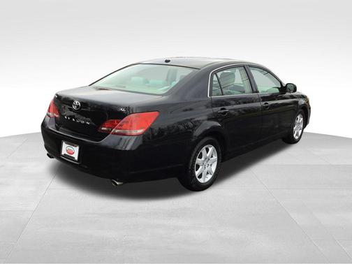 2009 Toyota Avalon XL
