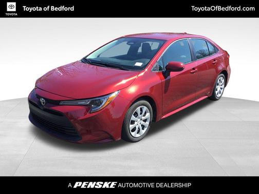 Ruby Flare Pearl 2025 Toyota Corolla LE