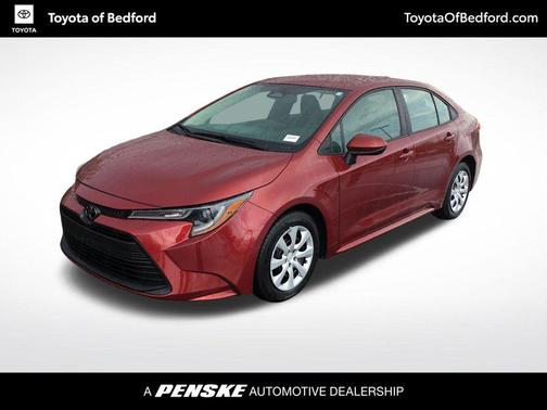 Ruby Flare Pearl 2025 Toyota Corolla LE