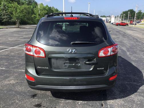 Black Forest Green 2012 Hyundai SANTA FE GLS
