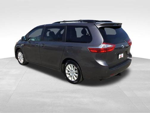 Predawn Gray Mica 2015 Toyota Sienna XLE Premium