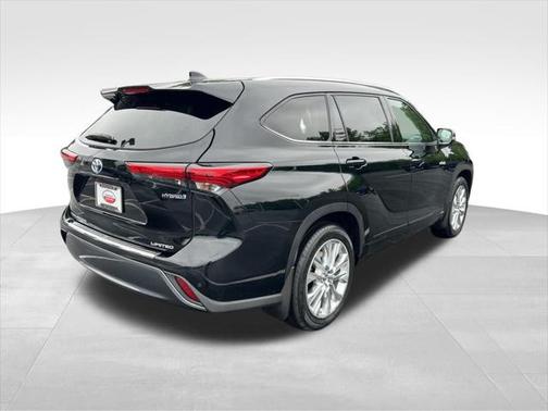 2021 Toyota Highlander Hybrid Limited