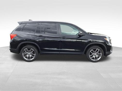 Crystal Black Pearl 2023 Honda Passport AWD EX-L