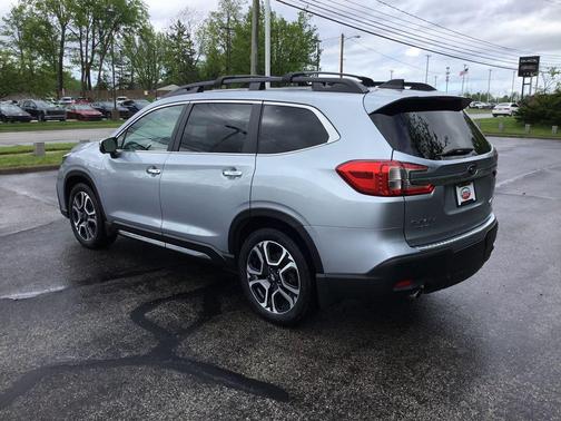 Ice Silver Metallic 2023 Subaru Ascent Touring 7-Passenger