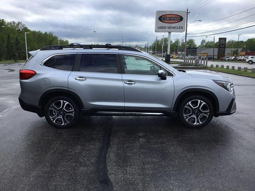 Ice Silver Metallic 2023 Subaru Ascent Touring 7-Passenger