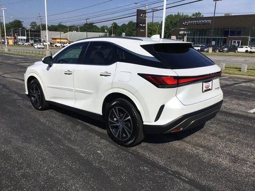 Eminent White Pearl 2024 Lexus RX 350 Premium